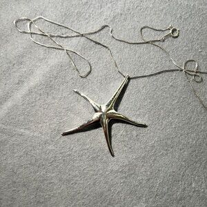 Silver Starfish Pendant Necklace